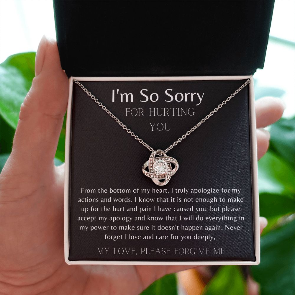 I'm So Sorry blk Love Knot Necklace