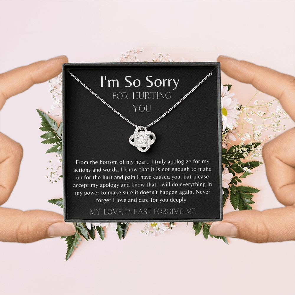 I'm So Sorry blk Love Knot Necklace